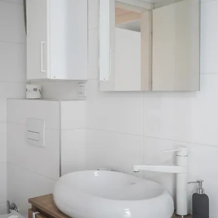 Modern Luxury With Private Parking Apartmán Sarajevo