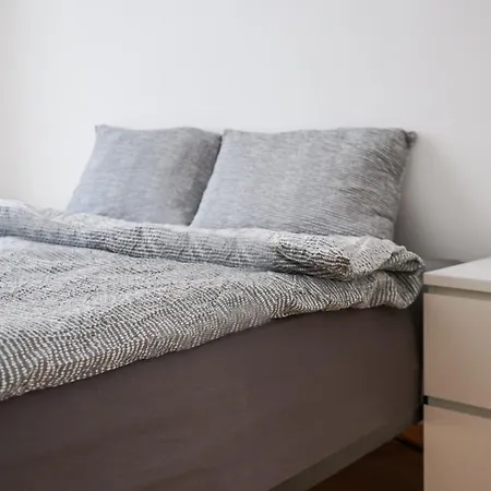 Modern Luxury With Private Parking Apartmán