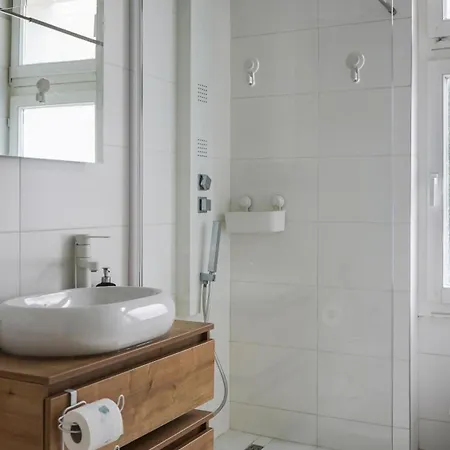 Apartman Modern Luxury With Private Parking Sarajevo